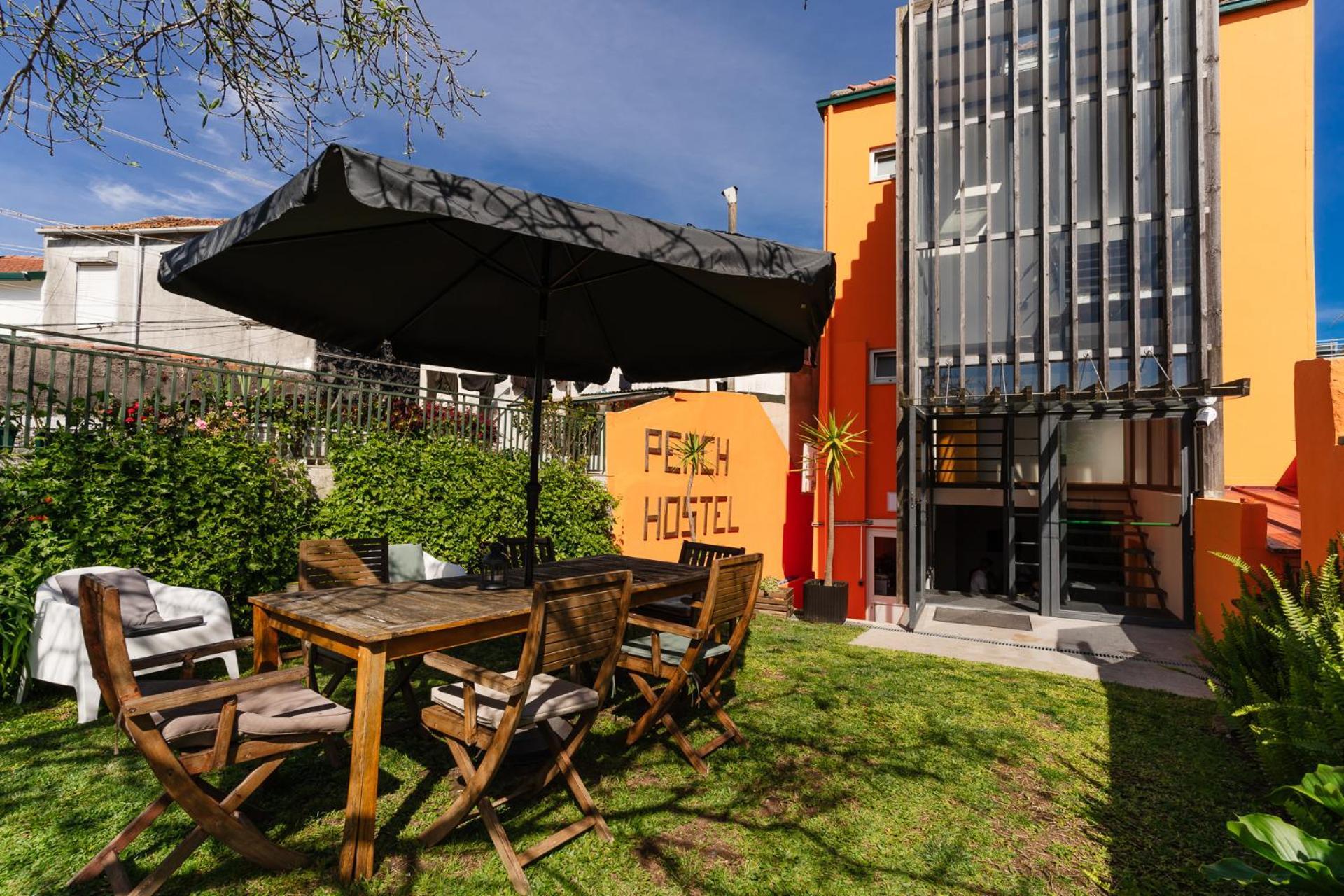 Peach Hostel & Suites Porto Exteriér fotografie