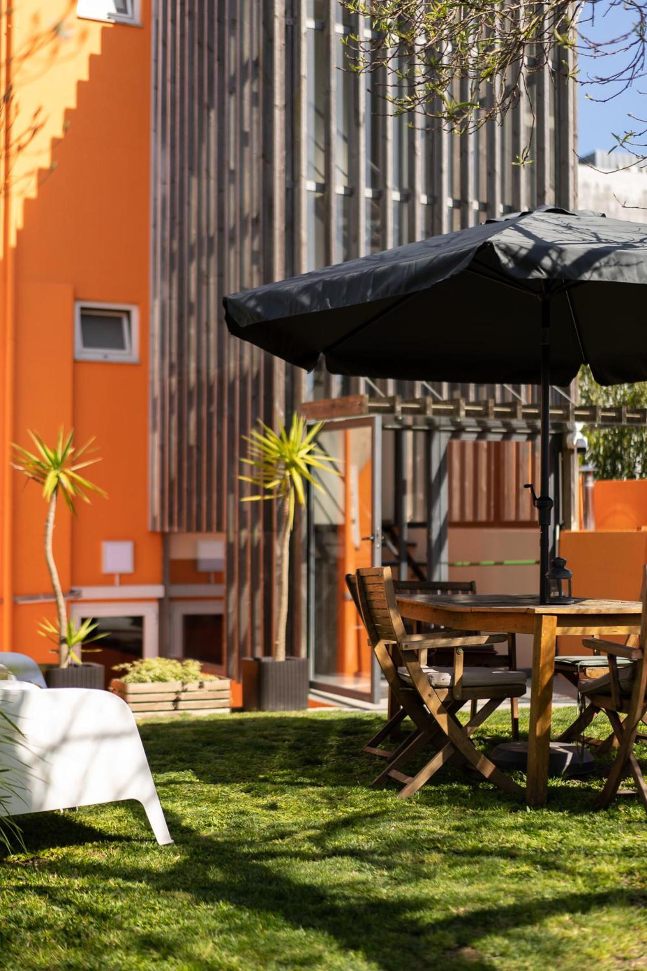 Peach Hostel & Suites Porto Exteriér fotografie