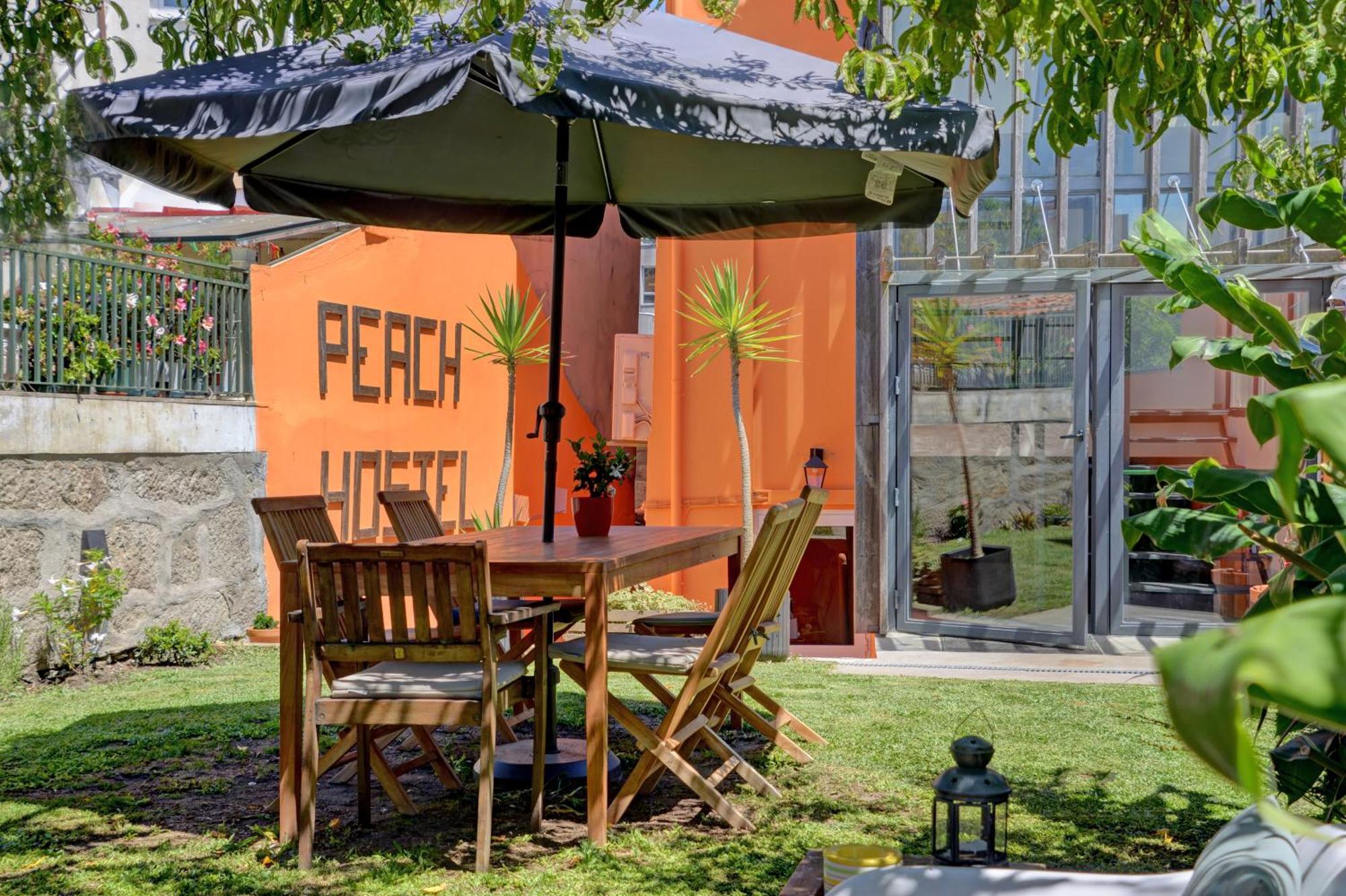 Peach Hostel & Suites Porto Exteriér fotografie